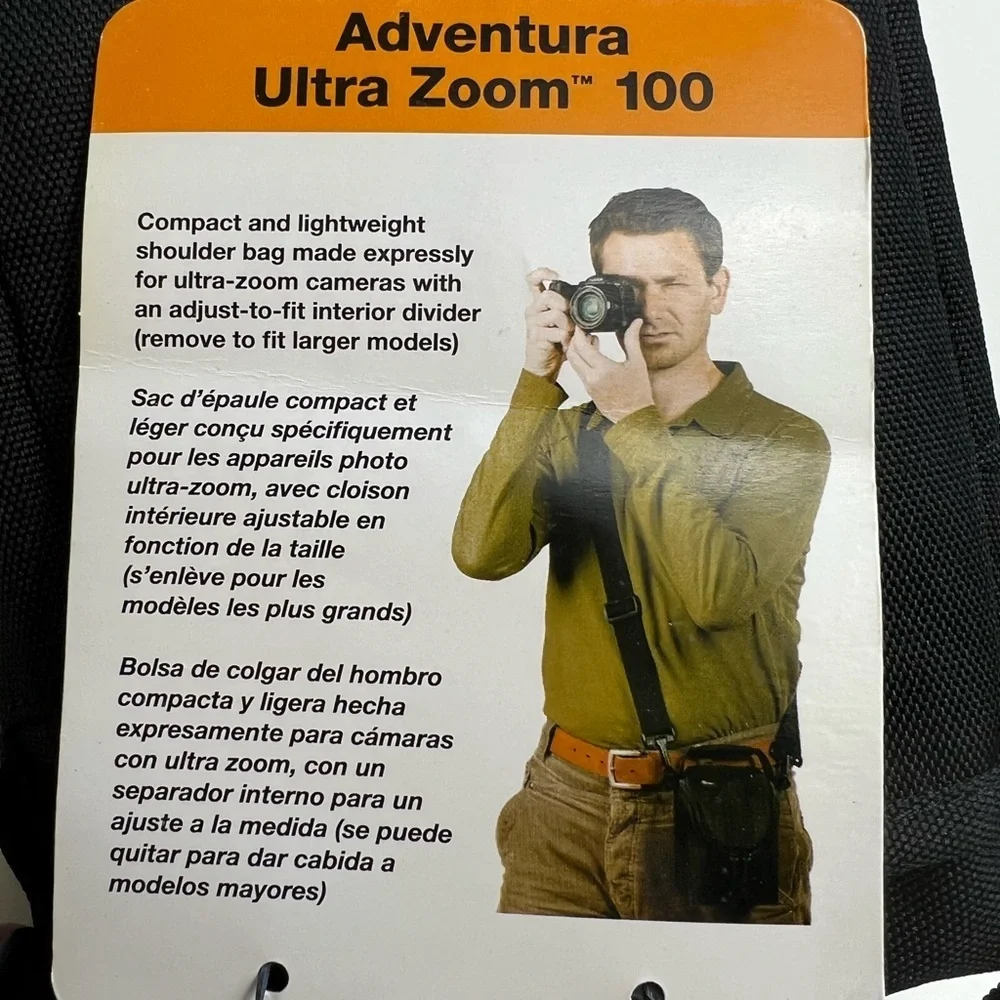 NWT Lowepro Adventura Ultra Zoom 100 Black Camera Bag